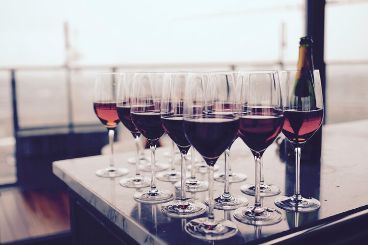 4-uur durende Traverse City Sunset Wine Tour: 3 wijnmakerijen op Old Mission Peninsula