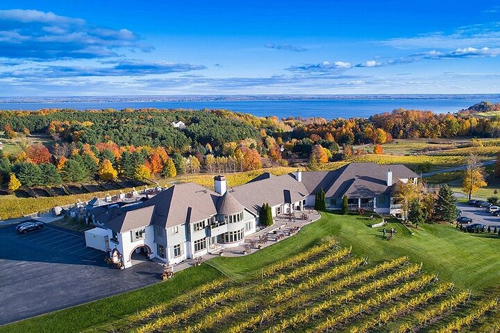 4-uur durende Traverse City Sunset Wine Tour: 3 wijnmakerijen op Old Mission Peninsula
