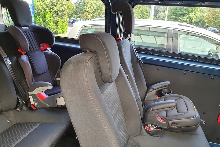 Private Driver to Bucharest Romania from Sighetul Marmatiei