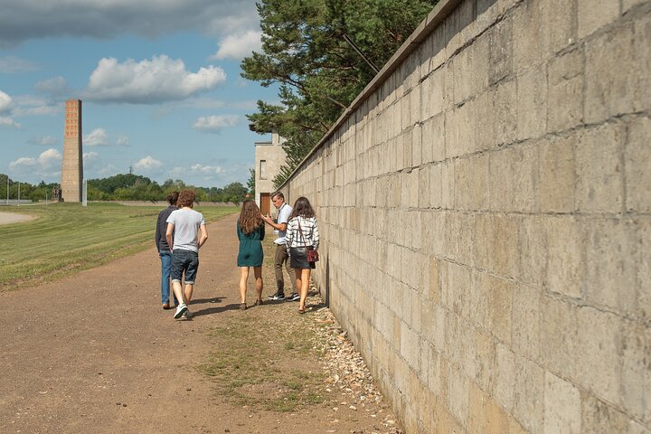 Sachsenhausen Koncentrationsläger Busstur på engelska från Berlin