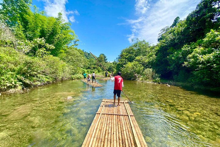 Bambus-Rafting und Sea Turtle Conservation Center Halbtagestour ab Khao Lak