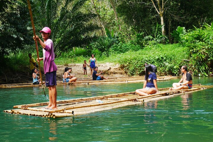 Bambus-Rafting und Sea Turtle Conservation Center Halbtagestour ab Khao Lak