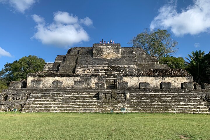 Altun Ha Mayatempels en Cave Tubing Paradise met lunch