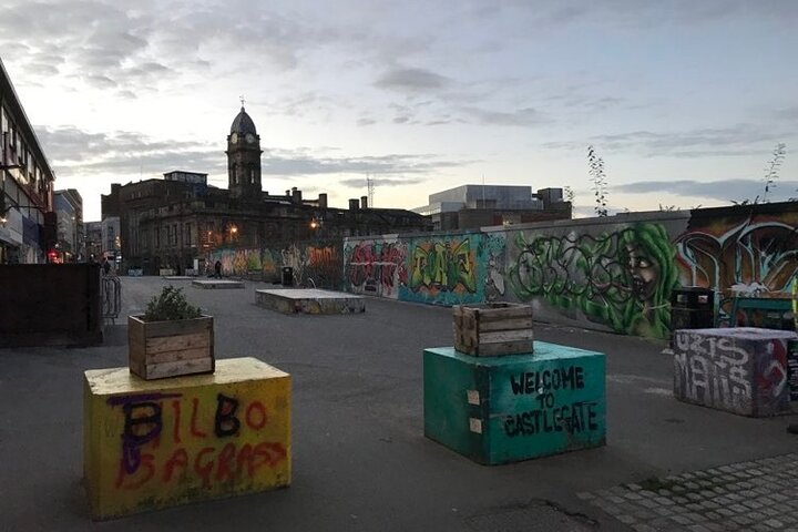 Immersives Krimi-Erlebnis in Sheffield – Outdoor-Escape-Erlebnis
