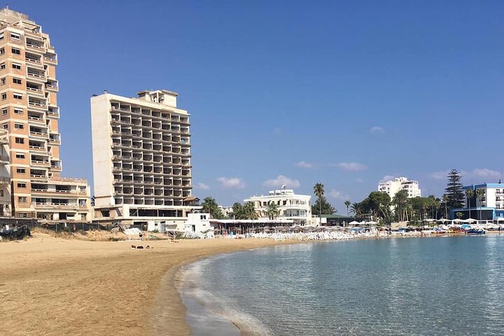 Excursão de miniônibus Famagusta à cidade fantasma saindo de Protaras e Ayia Napa