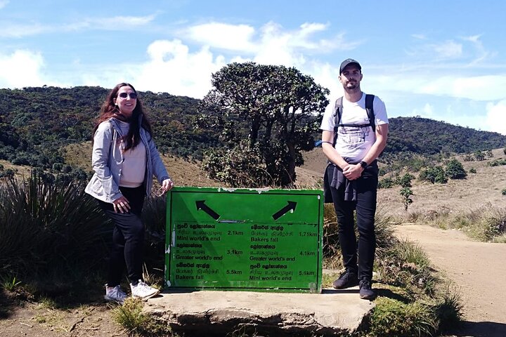 Tour de Horton Plains-World's End y Tea Factory desde Nuwaraeliya