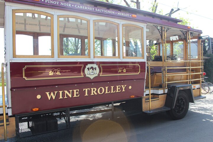 Excursão de bonde de vinho ao ar livre no Vale de Sonoma