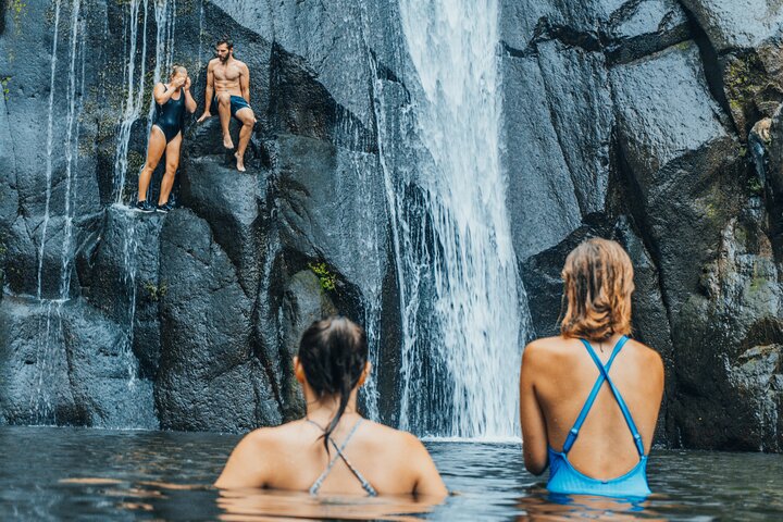 Tour ecologico delle cascate nascoste nel Parco Nazionale El Imposible