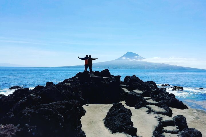 Eiland Faial: een volledige dag met lokale gids, vulkanen en landschappen