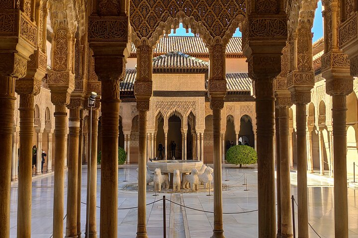 Privat rundtur till Alhambra i Granada från Sevilla