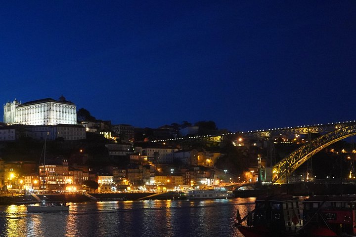 Porto Heritage & Wine: Eksklusiv privat dagstur fra Lisboa