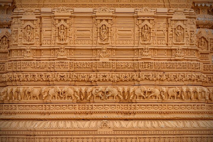 Soggiorno storico e spirituale: tour da Rajkot a Somnath
