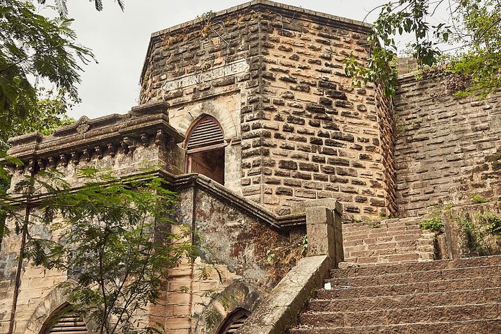 Soggiorno storico e spirituale: tour da Rajkot a Somnath