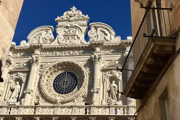 Visite en petit groupe de l'histoire de Lecce et de la dégustation de plats de rue