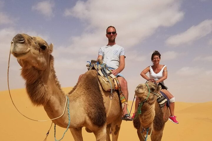 en dag i Ksar Ghilane Star Wars Tours med afgang fra Djerba