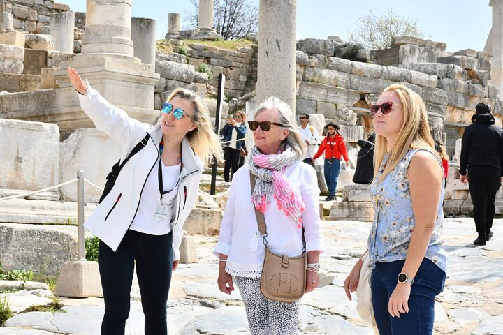 Tout compris : visite exclusive d'Éphèse depuis le port de Kusadasi