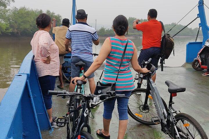 Tour en bicicleta eléctrica por la isla de Chorao ciclismo Zens