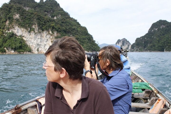 Geweldige eendaagse trip naar het meer van Cheow Larn vanuit Khao Lak