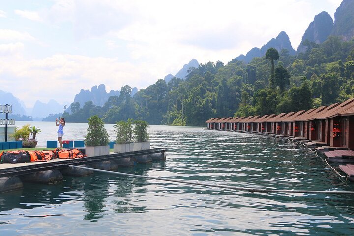 Geweldige eendaagse trip naar het meer van Cheow Larn vanuit Khao Lak