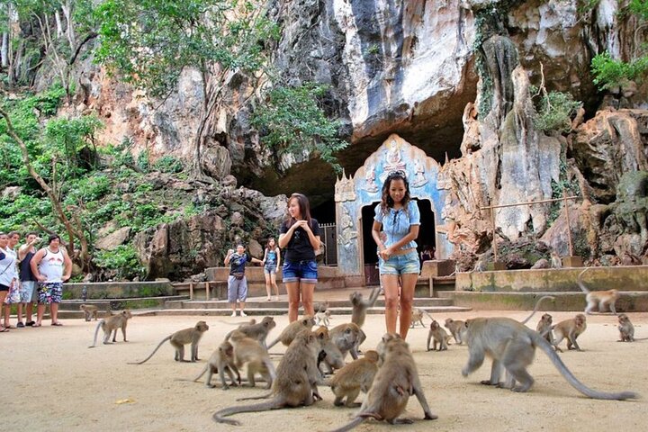 Tour avventura dell'isola di James Bond da Khao Lak con canoa e pranzo in mare