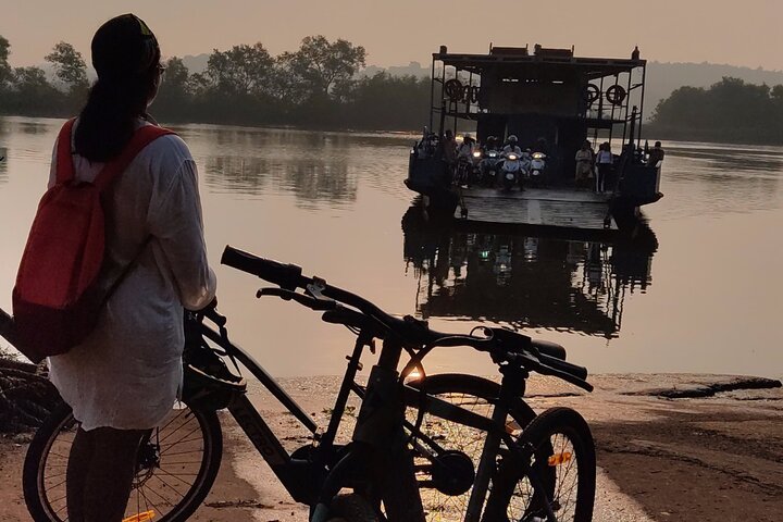 Tour en bicicleta eléctrica por la isla de Chorao ciclismo Zens