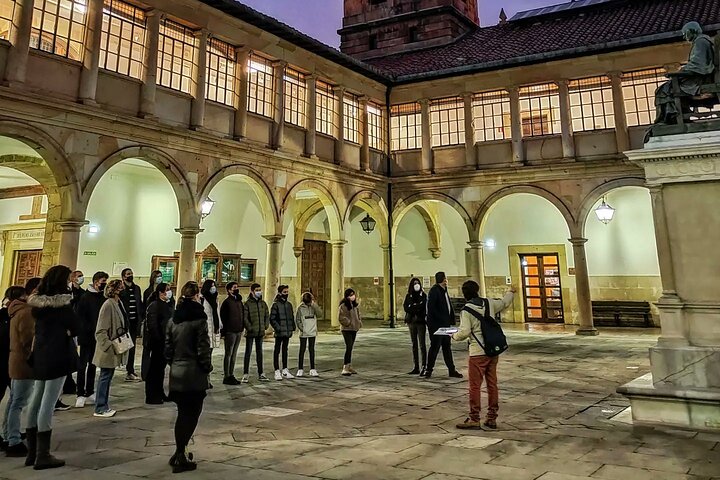OVIEDO SKÆRLIGT! Legends and Mysteries Tour