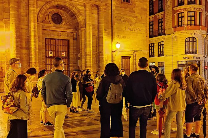 OVIEDO SKÆRLIGT! Legends and Mysteries Tour