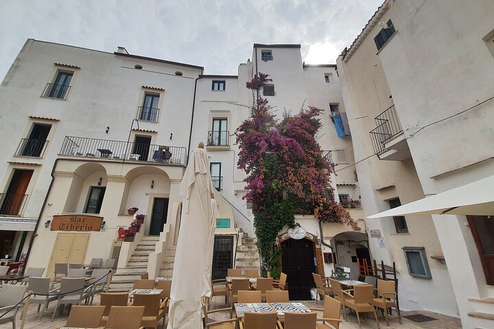 Sperlonga Art & Food Tour met lokale gids Tiberius Villa Museum & Grotto