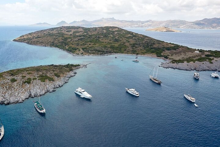 Bodrum Luxe privécruise met Gulet – zwemmen, lunch, verborgen baaien