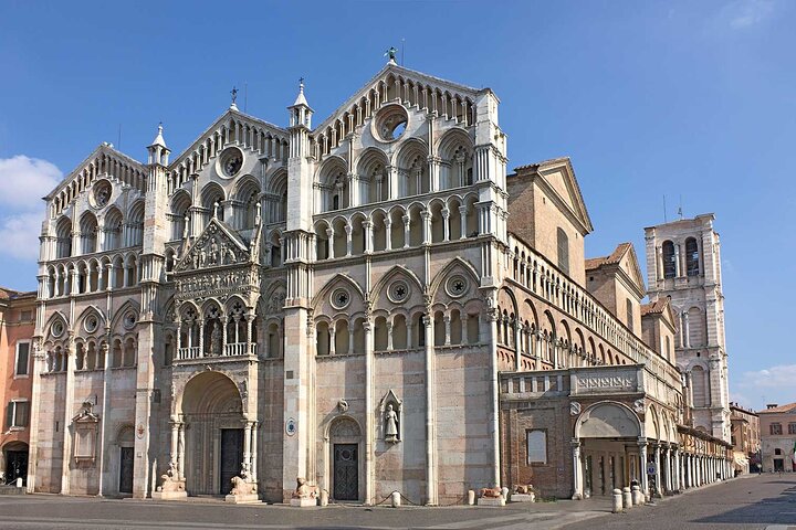 Ferrara Tour af Must-see attraktioner med lokal Top Rated Guide