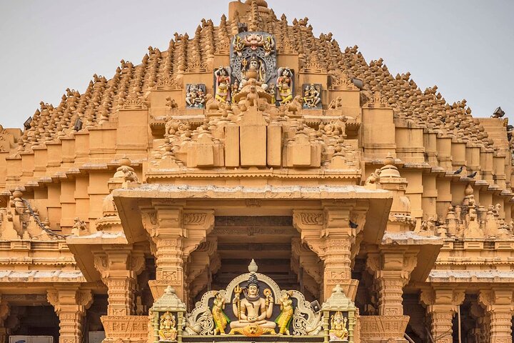 Séjour sacré: visite des temples Junagarh et Somnath au départ de Rajkot