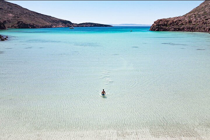 Aventura a Isla Espíritu Santo: Snorkel con Lobos Marinos y Playa