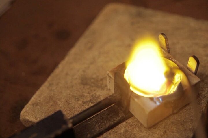 Excursão histórica privada aos diamantes e joias de Antuérpia no centro antigo da cidade