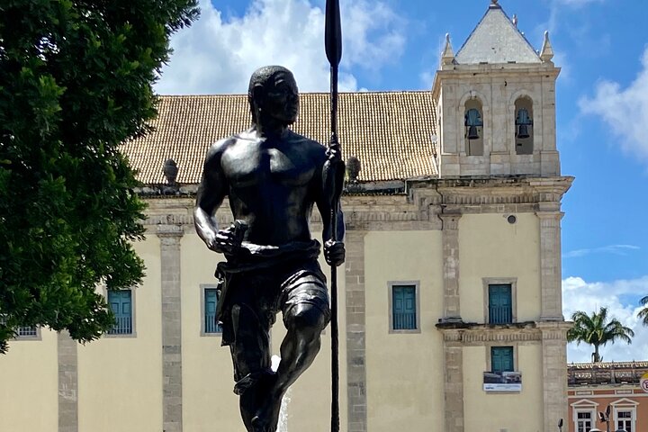 Mistérios de Candomblé: Excursão religiosa afro-brasileira privada
