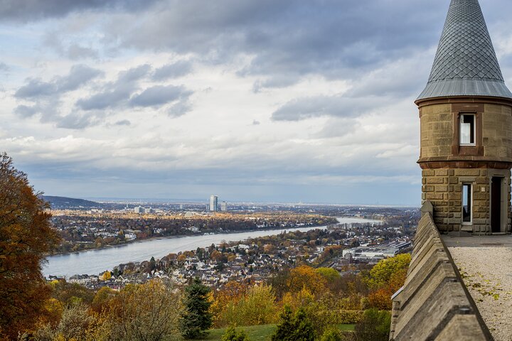 Köln: Privater Halbtagesausflug Schloss Drachenburg und Linz