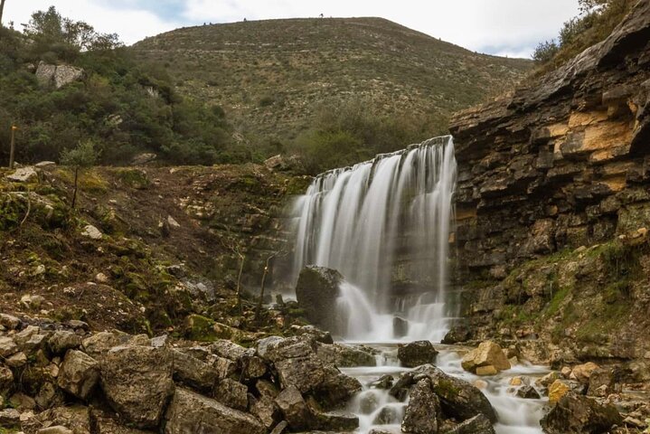 Tour privato di un'intera giornata al parco naturale Aire e Candeeiros da ovest