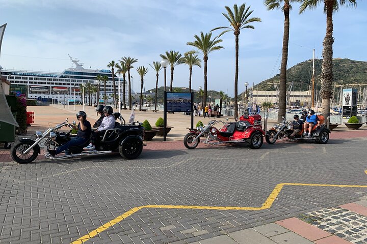 Lyxig Rewaco-trike "The Fun In The Sun Tour" - (3 timmar, min av 2 passagerare)