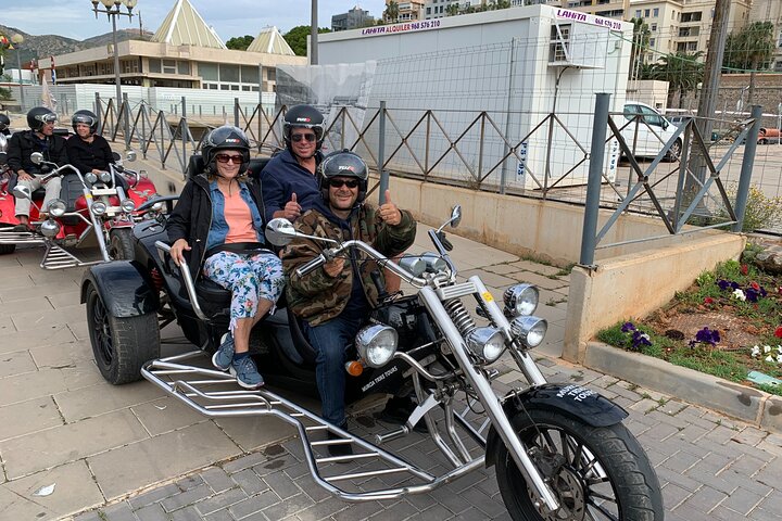 Lyxig Rewaco-trike "The Fun In The Sun Tour" - (3 timmar, min av 2 passagerare)