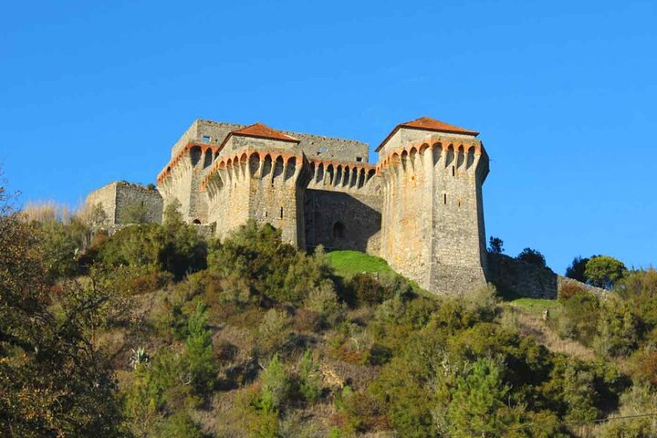 Visite privée d'une journée complète du château d'Ourém, de Tomar et d'Almourol depuis l'ouest