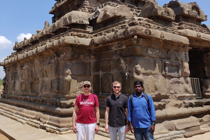 Mahabalipuram Private Tour with Lunch and Guide from Chennai