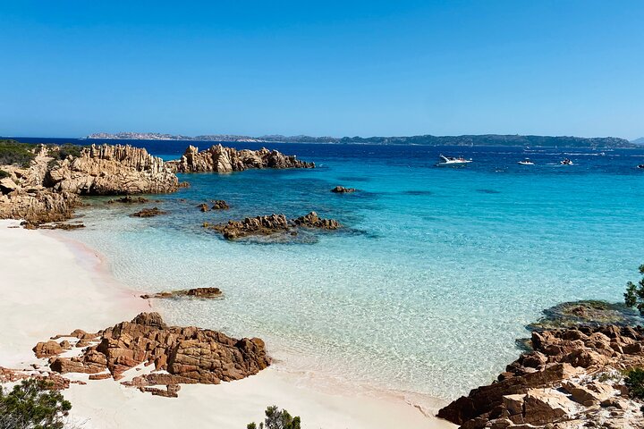 Seilcruise i Maddalena Archipelago fra Maddalena