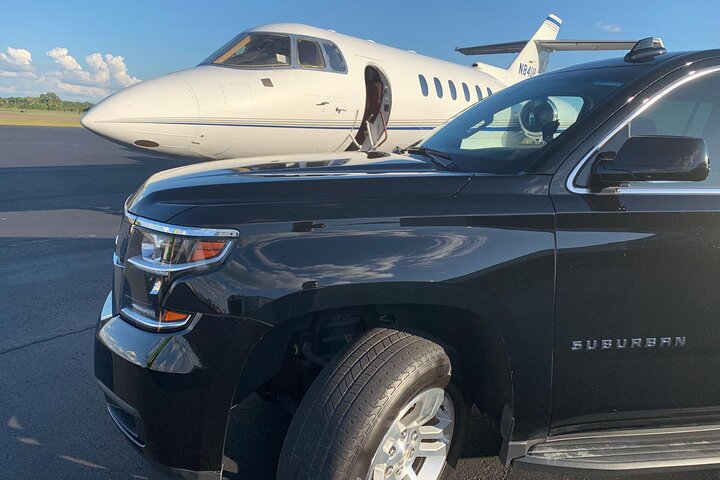 Privétransfer van Bahama's Eleuthera Airport (ELH) naar stadshotels of veerboot