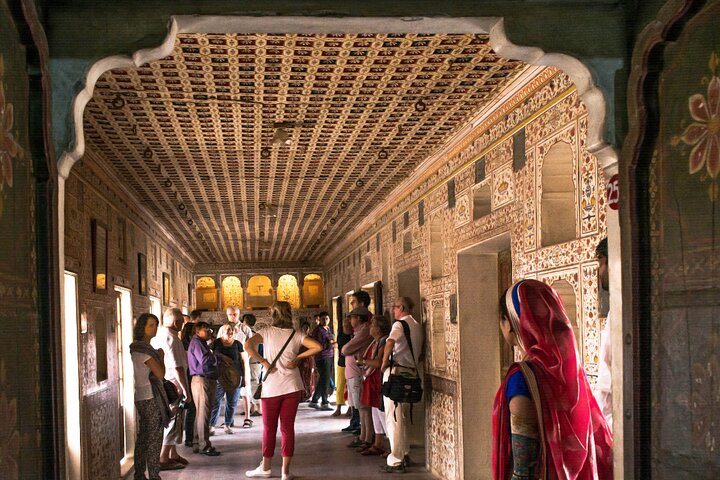Jaisalmer Drop med besøk Junagarh Fort og Rat Temple fra Bikaner