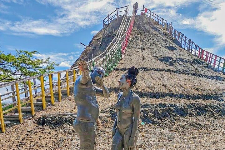 Tur til Mud Volcano i Cartagena med lunsj