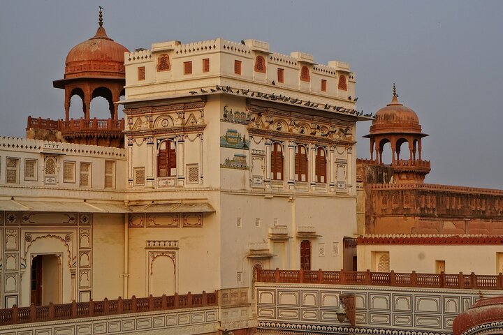 Jaisalmer Drop med besøk Junagarh Fort og Rat Temple fra Bikaner