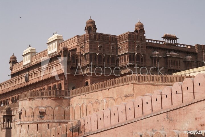 Jaisalmer Drop med besøk Junagarh Fort og Rat Temple fra Bikaner