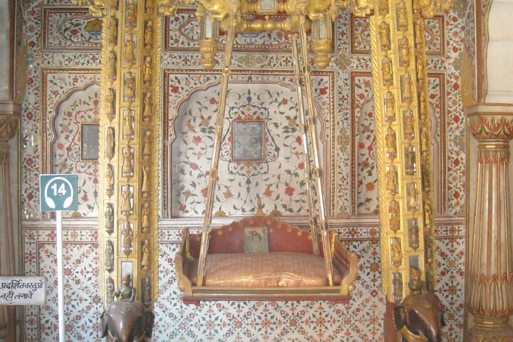 Jaisalmer Drop med besøk Junagarh Fort og Rat Temple fra Bikaner