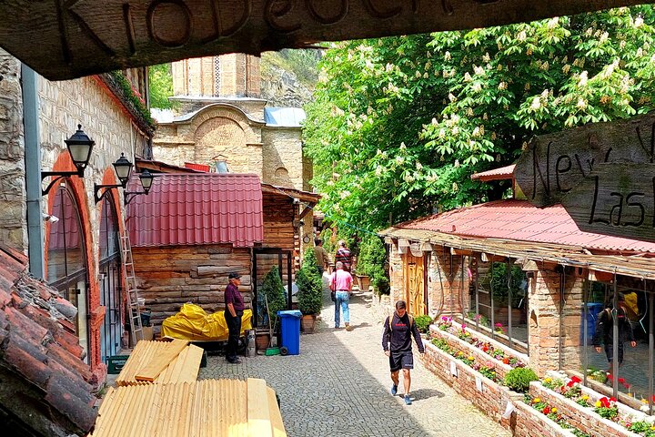 Skopje : Matka Canyon, Millennium Cross & traditionelle Dorfrundfahrt