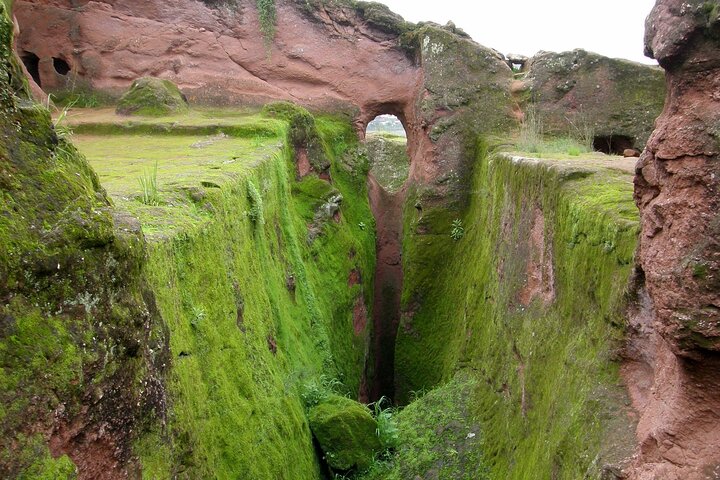 2 dagar 1 natt tur till Lalibela stenhuggna kyrkor