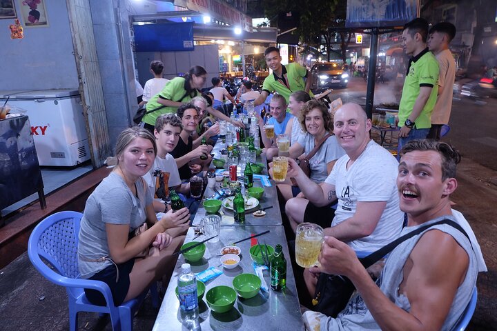 Ho Chi Minh-staden: Matrundtur på motorcykelgatan med 12 provsmakningar